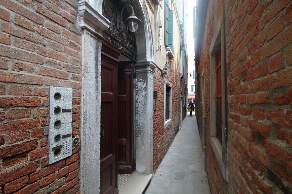 Palazzo Guardi Hotel Veneza Exterior foto